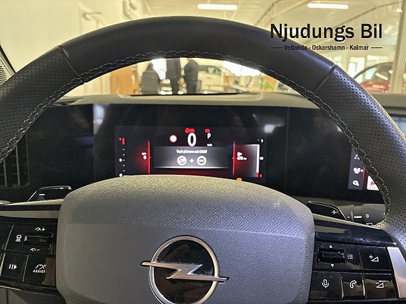Opel Astra 9 of 13