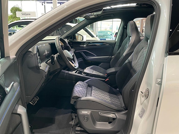 Volkswagen Tiguan 10 of 13