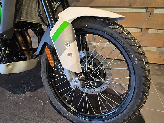 Kawasaki KLE500 SE 5 of 10