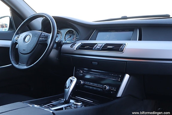 BMW 520d 8 of 17
