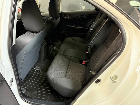 Honda Civic 10 of 16