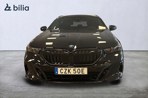BMW 530e 5 of 5