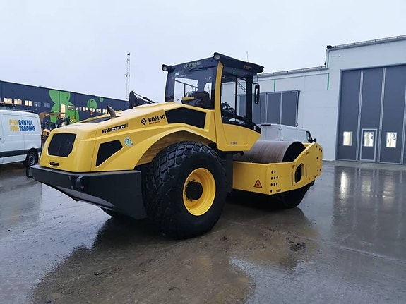 Bomag BW216D-5 16 of 17