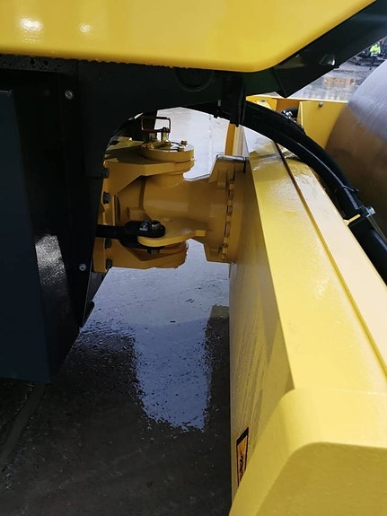 Bomag BW216D-5 13 of 17