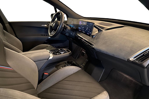 BMW iX 6 of 19