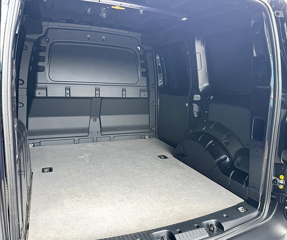 Volkswagen Caddy 15 of 19