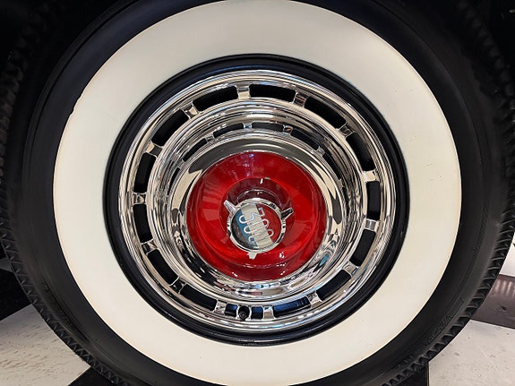 Chrysler 300 14 of 30