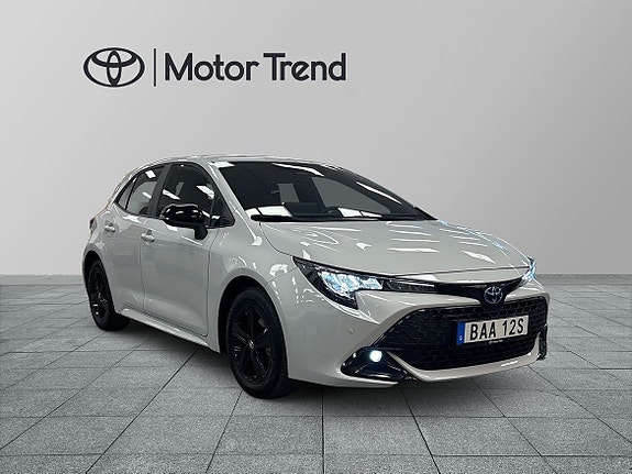 Toyota Corolla 6 of 14