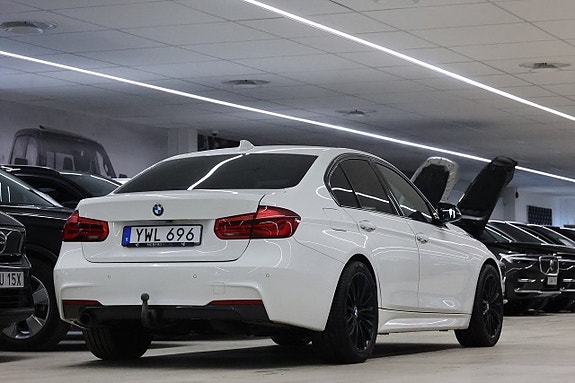 BMW 318d 7 of 18