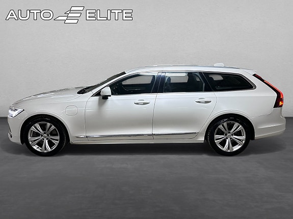Volvo V90 3 of 5