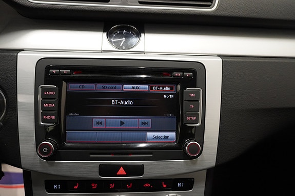 Volkswagen Passat Alltrack 19 of 20