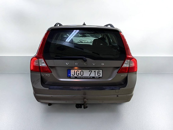 Volvo V70 7 of 11
