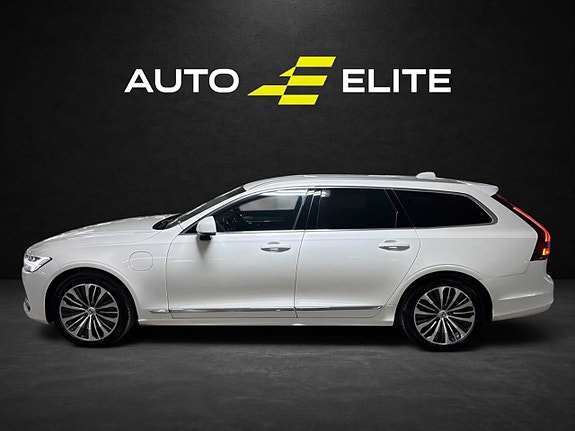 Volvo V90 2 of 29
