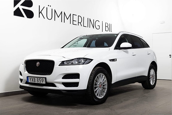 Jaguar F-PACE 2 of 22