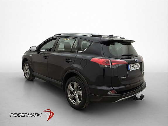 Toyota RAV4 6 of 30