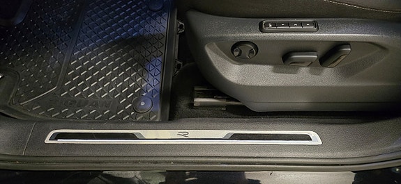 Volkswagen Tiguan Allspace 17 of 26