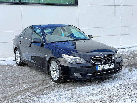 BMW 520d 4 of 5