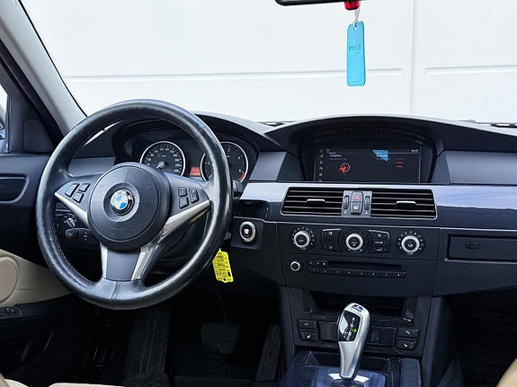 BMW 520d 12 of 13