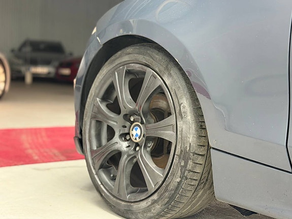 BMW 120i 12 of 12