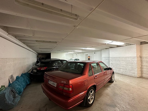 Volvo S70 4 of 5