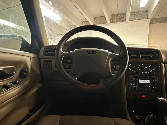 Volvo S70 14 of 16