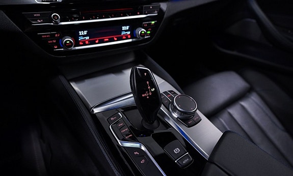 BMW 530i 6 of 16