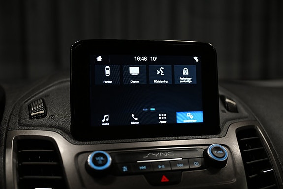 Ford Transit Connect 19 of 26