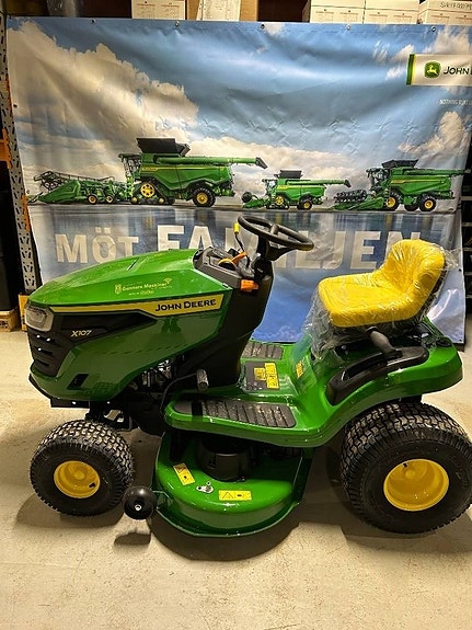 John Deere X107 rotormaskin 4 of 4