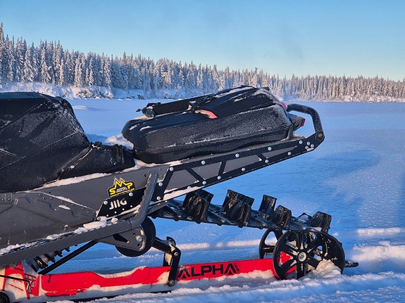 Arctic Cat M8000 Hardcore Alpha One 165" 4 of 5