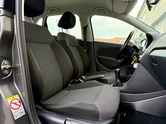 Volkswagen Polo 15 of 16
