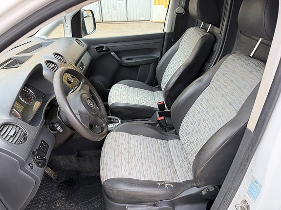 Volkswagen Caddy Maxi 7 of 9