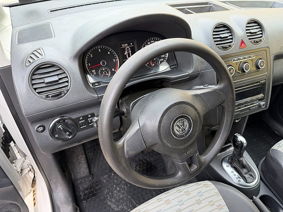 Volkswagen Caddy Maxi 8 of 9