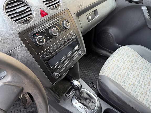 Volkswagen Caddy Maxi 9 of 9