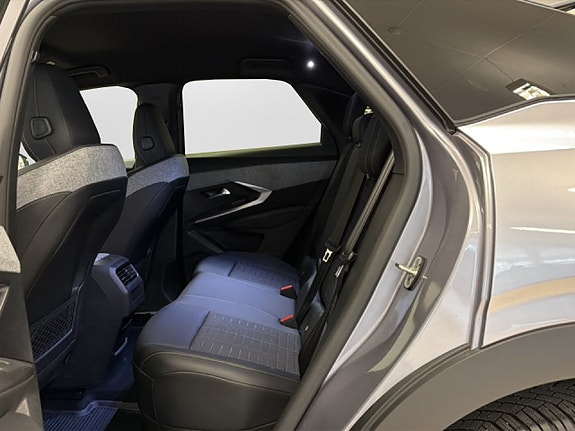 Peugeot 3008 8 of 14