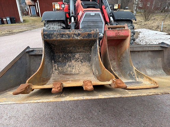 Grävlastare Huddig 1160D – 2006 – 11207 timmar via auktion 16 of 27