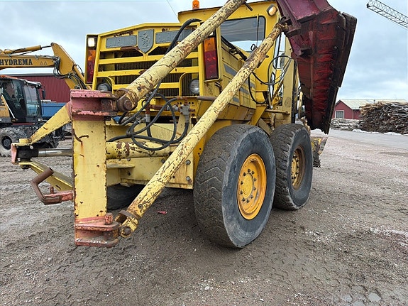 Aveling-Barford ASG 113 väghyvel – 6x6 – snör... via auktion 4 of 5