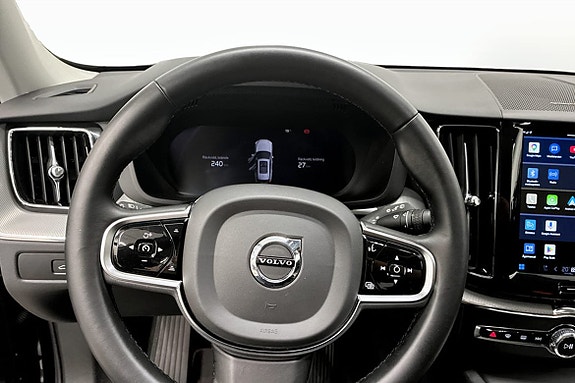 Volvo XC60 7 of 9
