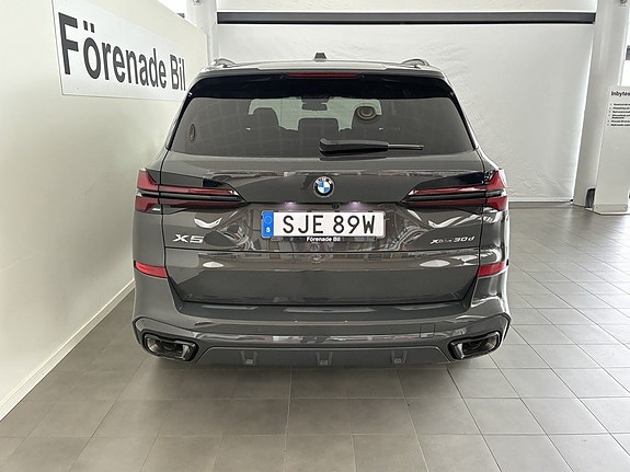 BMW X5 11 of 13