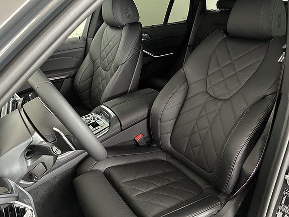 BMW X5 7 of 13