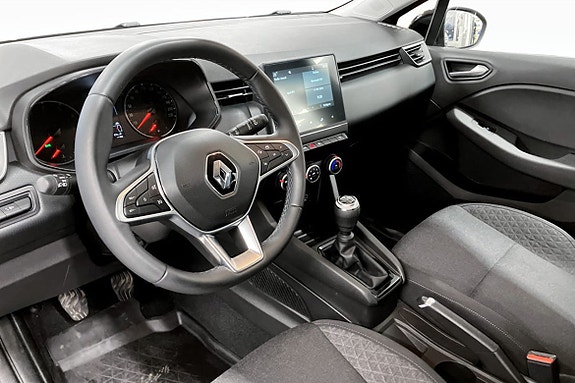Renault Clio 6 of 10