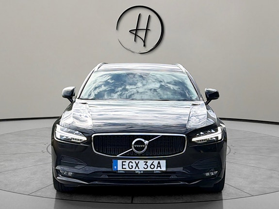 Volvo V90 3 of 29