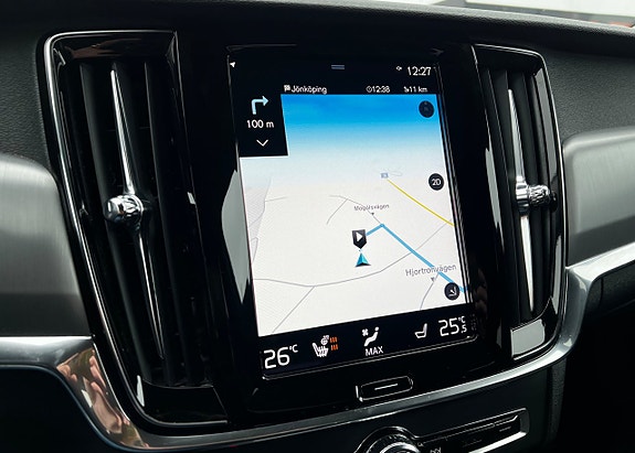 Volvo V90 16 of 29