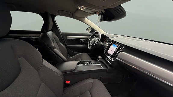 Volvo V90 11 of 29