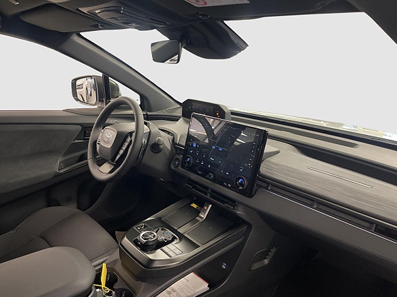 Toyota C-HR+ 6 of 19