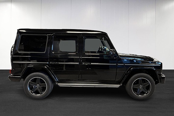 Mercedes-Benz G350 6 of 24