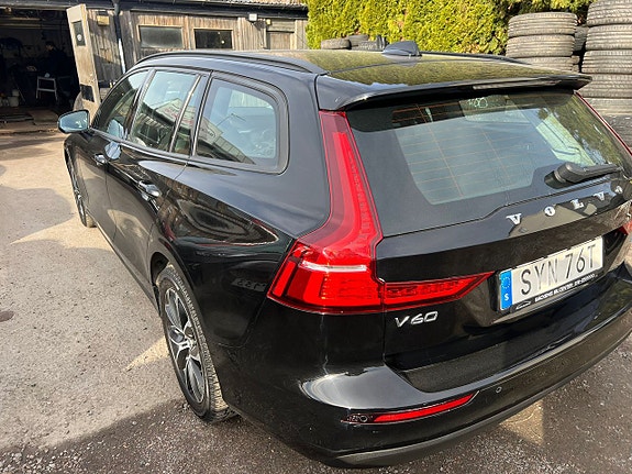 Volvo V60 5 of 10