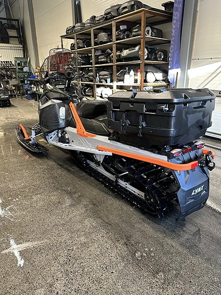 Lynx 49 Ranger PRO 600 E-TEC 2 of 4