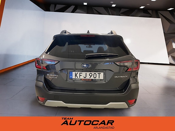 Subaru Outback 5 of 19