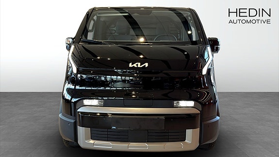 Kia PV5 8 of 14