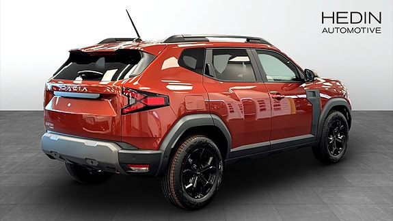 Dacia Duster 2 of 5
